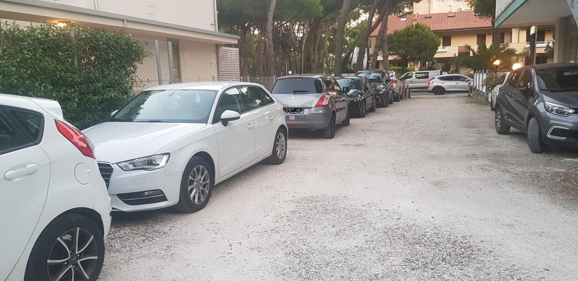 Hotel Monaco - Parcheggio Incluso Min 2 Gg ミラノ・マリッティマ エクステリア 写真